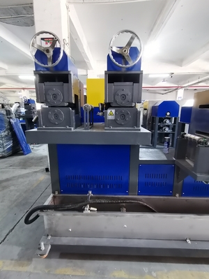 Os PP prendem com correias a fatura da máquina para 0.4-1.2mm que a correia com recicla/matéria prima nova