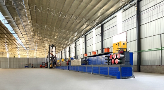 Máquina em dois sentidos automática 180-620KGS da fabricação da correia do ANIMAL DE ESTIMAÇÃO do cilindro