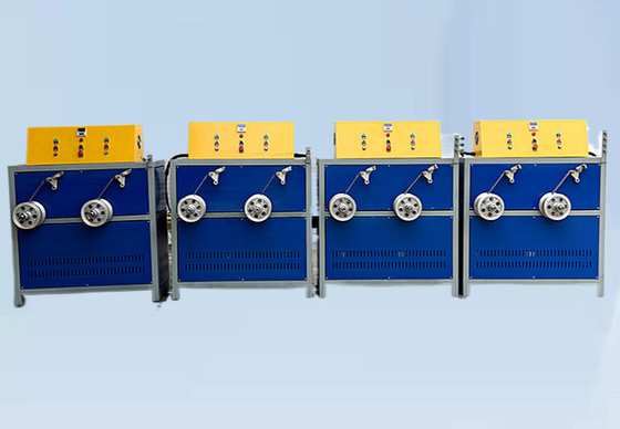 O controle totalmente automático JiaTuo PP do PLC prende com correias a máquina de fabricação com motor de Siemens garantia de 1 ano