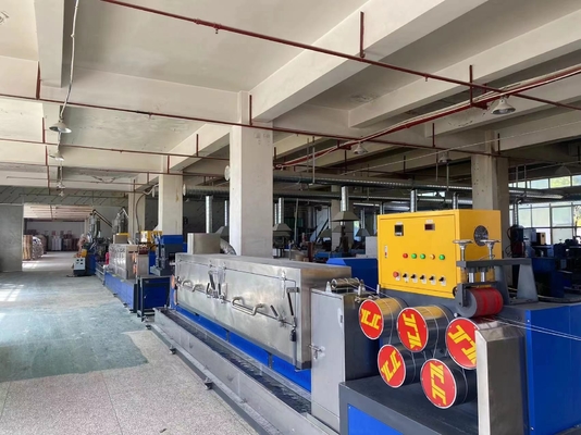 Siemens Motor Driven Pp Strap Manufacturing Machine Seis correias de saída para 400 kg / h