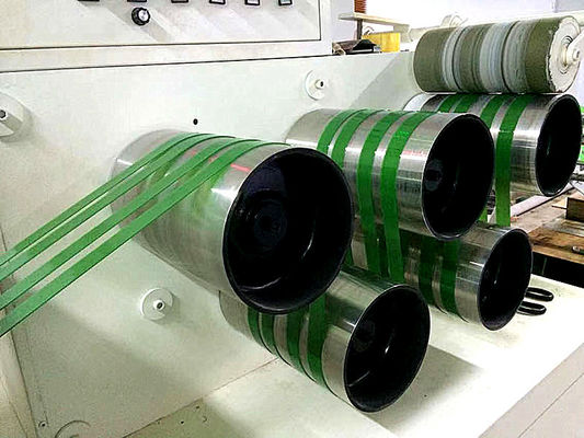Os PP plásticos que prendem com correias a linha tipo PP da produção da faixa da integral prendem com correias a máquina da extrusão