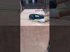 correia da embalagem que faz a máquina